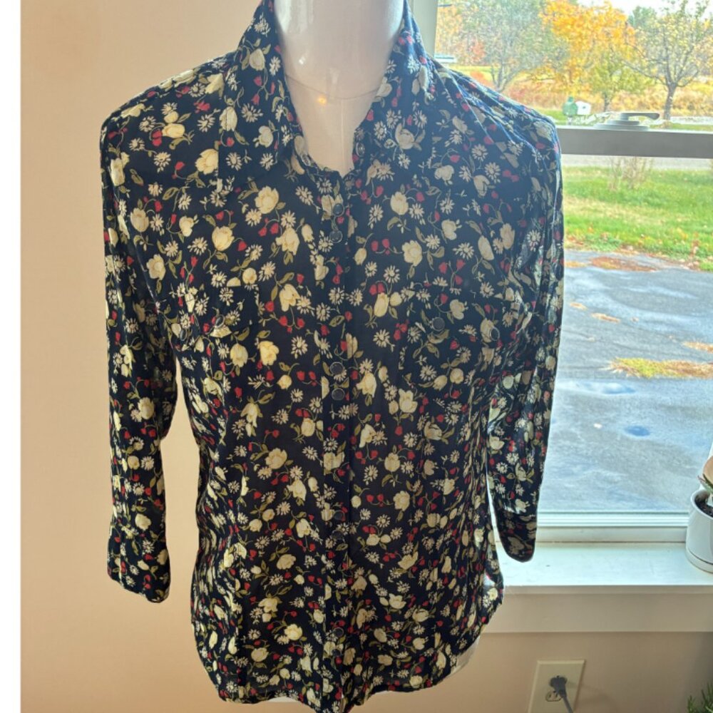 Old Navy Western Pearl Snap Button Down Floral Shirt